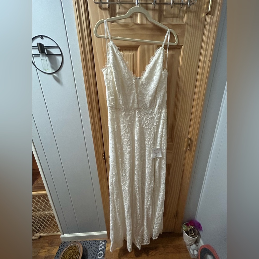 Lulu’s Wedding Dress